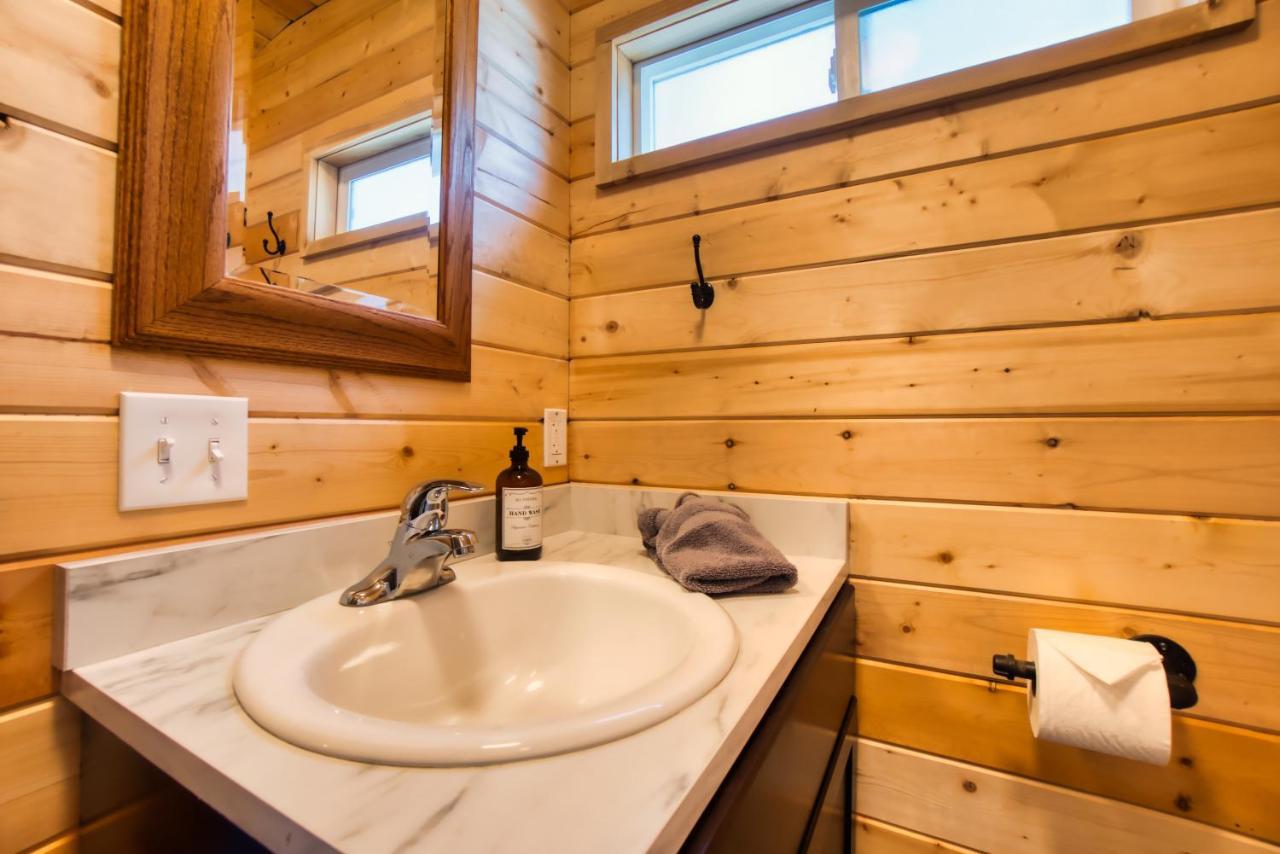The Base Camp Holiday home Spokane